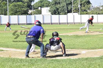 AMIGOS DE RODRÍGUEZ Y COYOTES REPARTEN TRIUNFOS