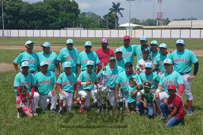 PADRES DE LA UNIÓN CONCRETÓ TRIUNFO Y TITULO