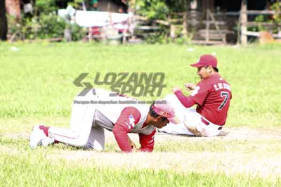 CAZADORES Y COYOTES DIVIDEN HONORES